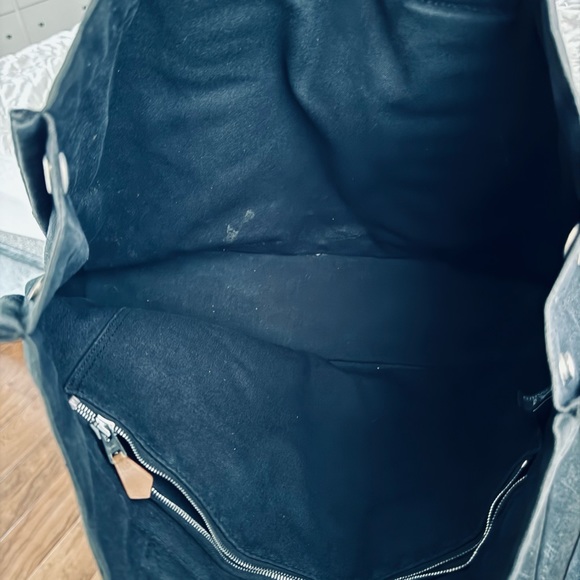 Hermes tote EUC - Picture 11 of 13